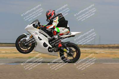 media/Sep-10-2023-Pacific Track Time (Sun) [[44210541ad]]/Group A/12pm (Wheelie Bump)/
